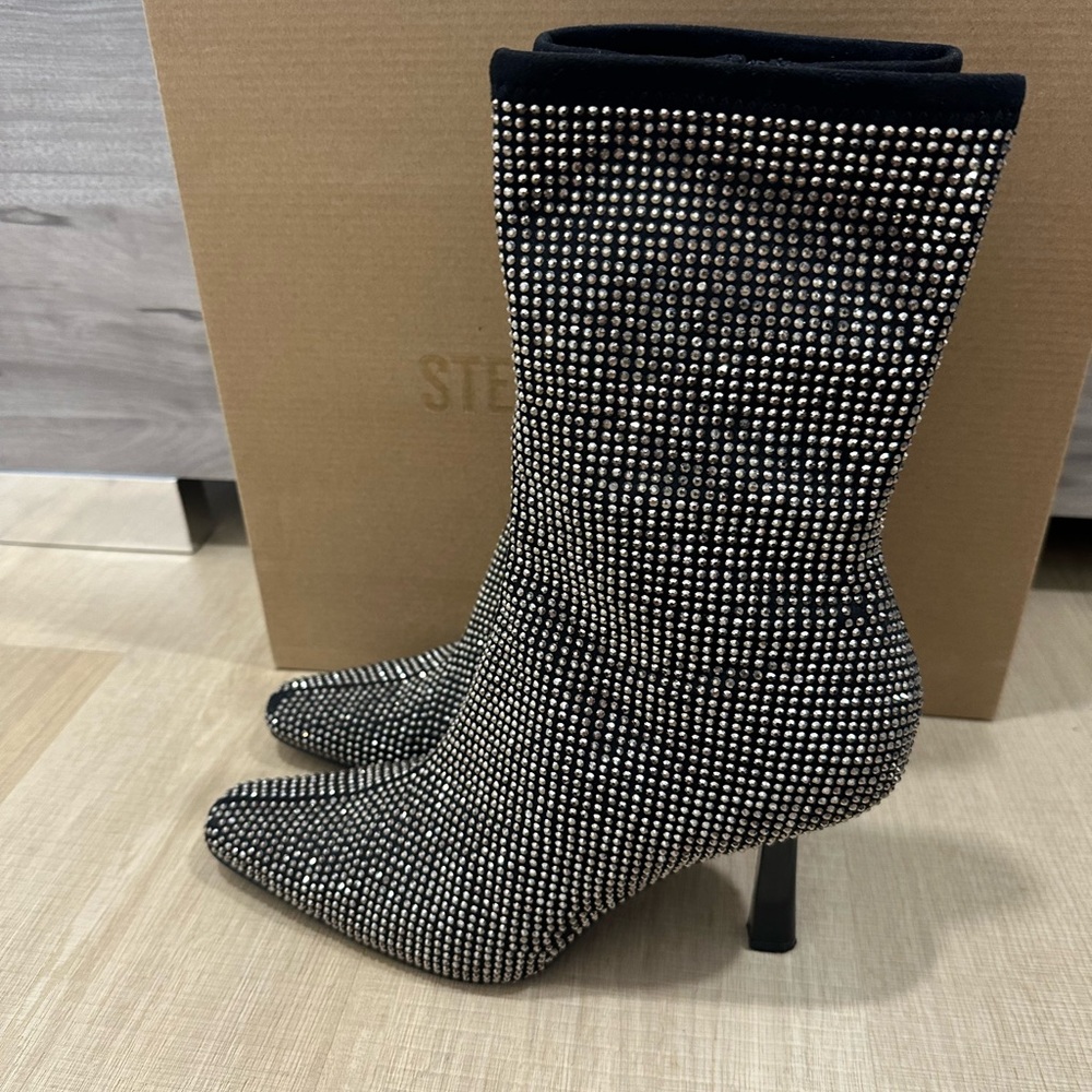 Steve Madden Sparkly Boot. - image 5